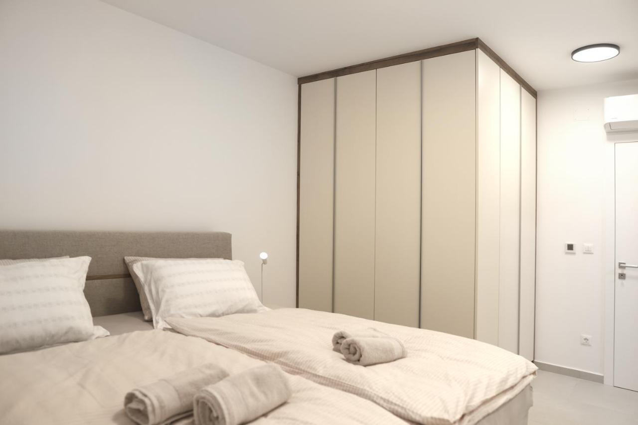 Brand New Apartment With Private Pool Нивице Экстерьер фото
