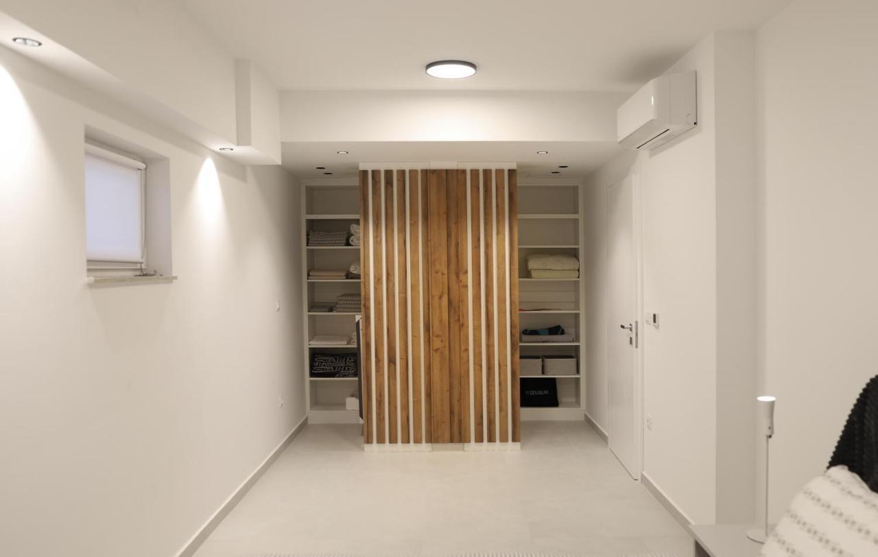 Brand New Apartment With Private Pool Нивице Экстерьер фото